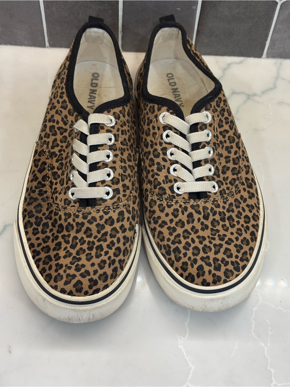 Girls Old Navy Leopard Print Canvas slip on Sneakers - Tan/Black